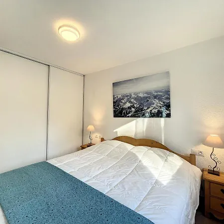 Chamonix: 3 Pieces, 6 Pers, Balcon, Garage, Wifi - Fr-1-507-74 Apartment