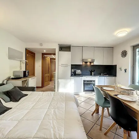 Chamonix: 3 Pieces, 6 Pers, Balcon, Garage, Wifi - Fr-1-507-74 *