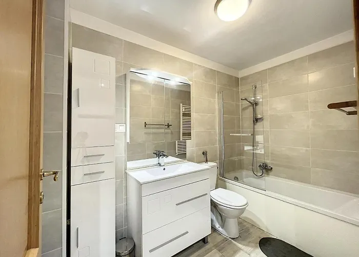 Au Centre De - 6 Pers, Parking, Confort 3 étoiles - Fr-1-507-74 *