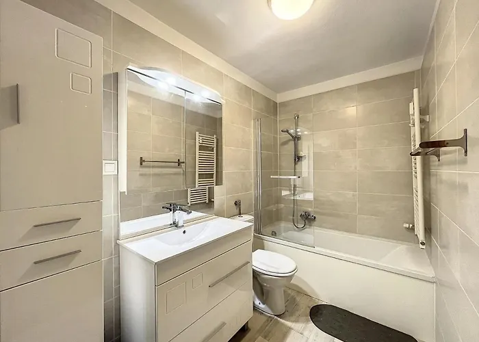 Au Centre De - 6 Pers, Parking, Confort 3 étoiles - Fr-1-507-74 *